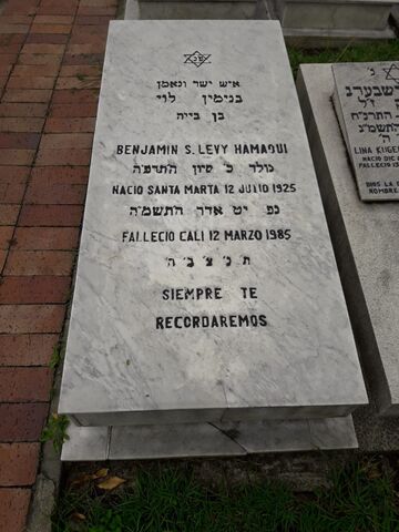 Lápida de Benjamin S. Levy Hamoui