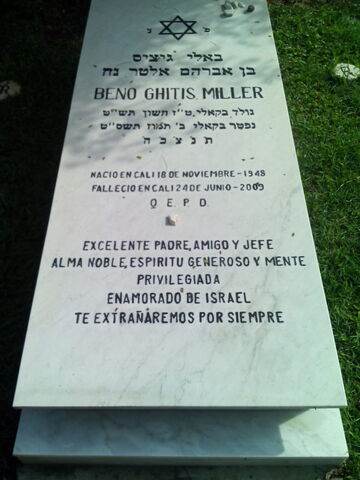 Lápida de Beno Ghitis Miller