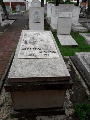 Lápida de Bolisa Nasser de Mugrabi