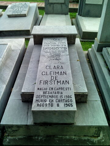 Lápida de Clara Cleiman de Firstman