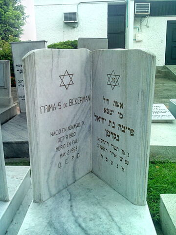 Lápida de Frima S. de Bekerman