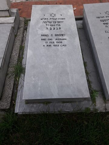 Lápida de Hans G. Bromet