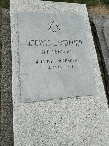 Lápida de Hedwig Landauer