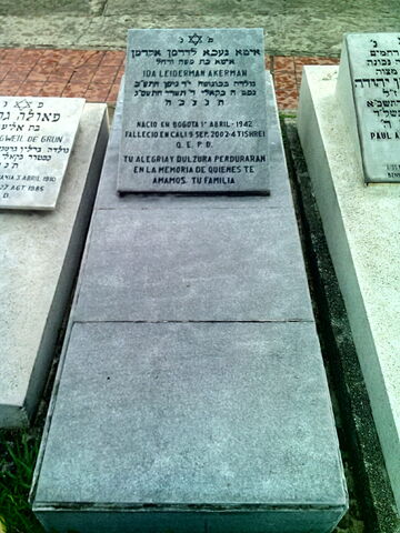Lápida de Ida Leiderman Akerman