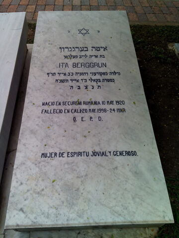 Lápida de Ita Berggrun