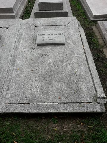 Lápida de Johanna Elkan de Frohlich
