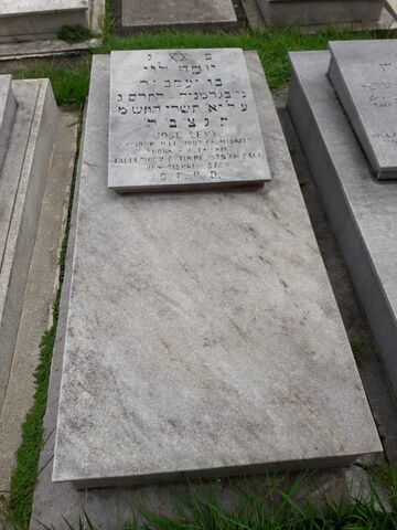 Lápida de Jose Levy