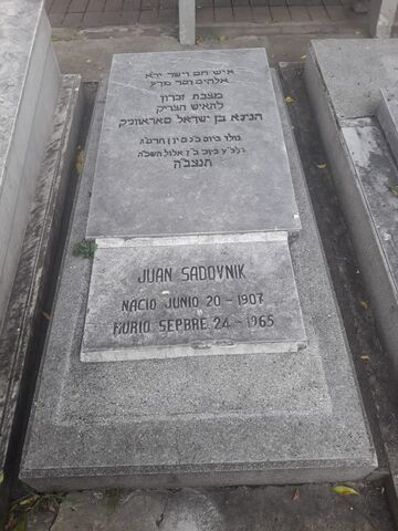 Lápida de Juan Sadovnik