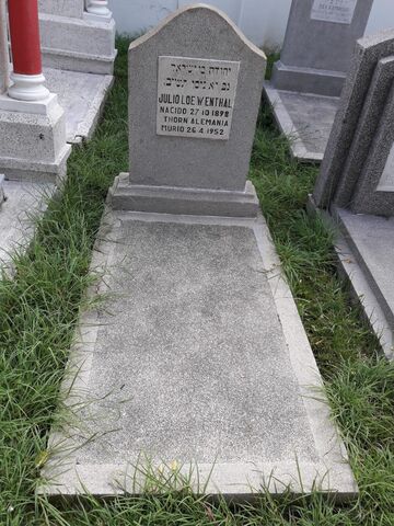 Lápida de Julio Loewenthal