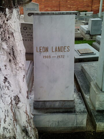 Lápida de Leon Landes