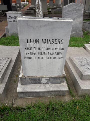 Lápida de Leon Vainberg