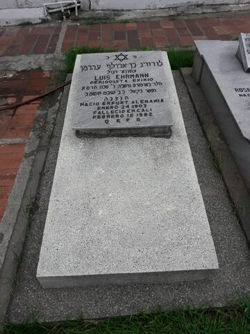 Lápida de Luis Ehrmann