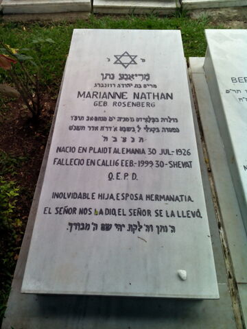 Lápida de Marianne Nathan