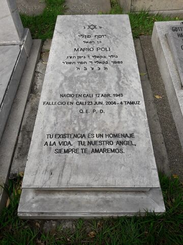 Lápida de Mario Poli