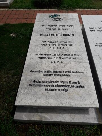 Lápida de Miguel Valle Glogober