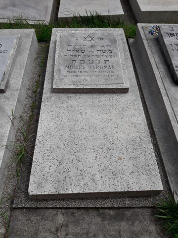 Lápida de Moises Pargman