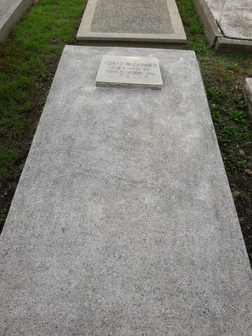 Lápida de Moritz Alexander