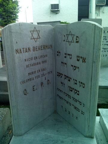 Lápida de Natan Bekerman