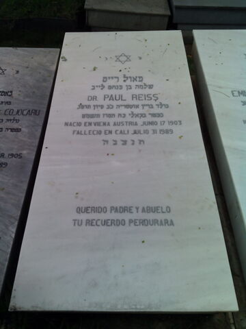 Lápida de Paul Reiss