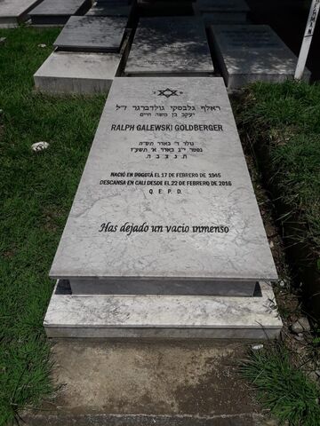 Lápida de Ralph Galewski
