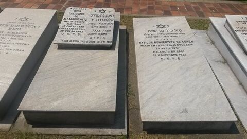 Lápida de Rosa Davidson de Alexandrowitz