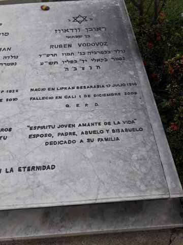Lápida de Ruben Vodovoz