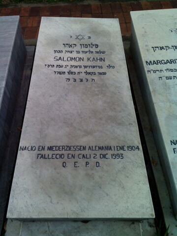 Lápida de Salomon Kahn