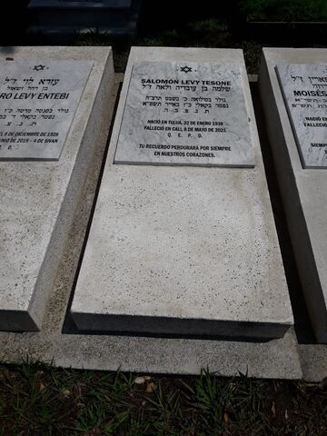 Lápida de Salomon Levy Tesone