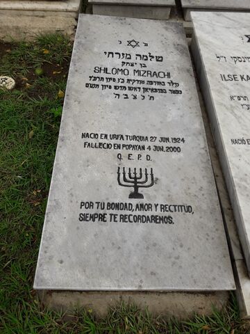 Lápida de Salomon (Shlomo) Mizrachi