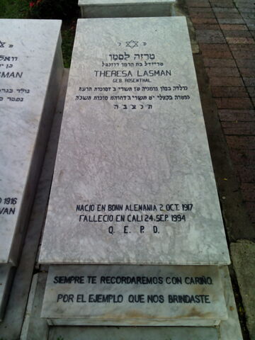 Lápida de Theresa R. de Lasman