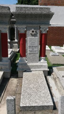 Lápida de Victor Ezra Behar